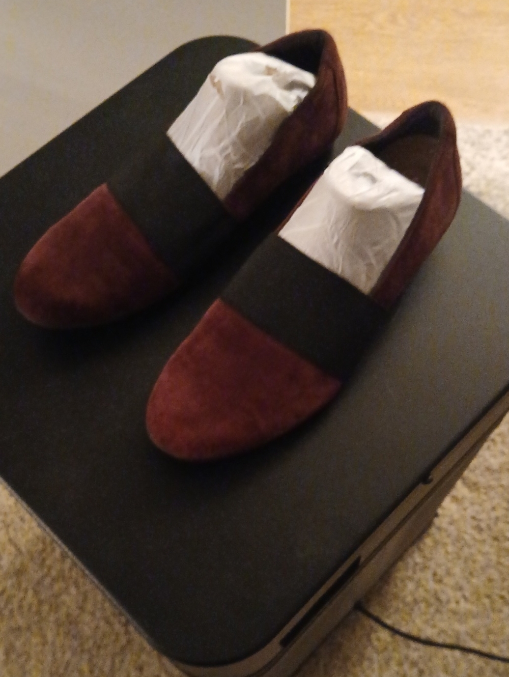 Clarke's Womens Burgundy Suede Slip-On Loafers with Black Elastic Band